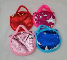 яя М'яка іграшка Сумочка с паетками 091062