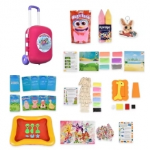 яя Набір для творчості Подорож у творчість (укр) (30800), дівчинка